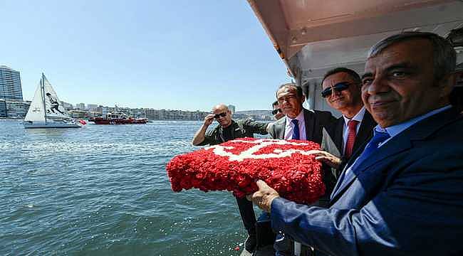 İzmir Körfezi'nde Kabotaj Bayramı coşkusu