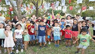 Bayraklı'da çocuklar şenlikte buluştu 