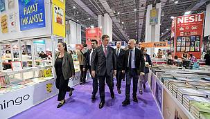 İZKİTAP hafta sonu on binleri ağırladı