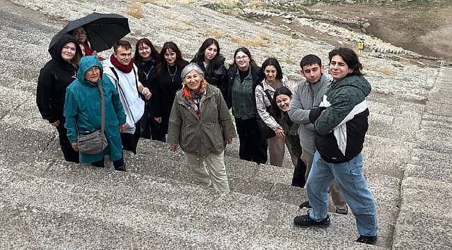 Büyükşehir, kitapseverleri buluşturuyor