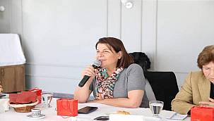 İzmir'in güçlü kadınları Karşıyaka'da  buluştu