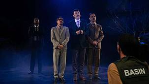 İzmir Şehir Tiyatroları'na iki dalda ödül