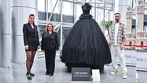 Kadına yönelik şiddete siyah gelinlikle dikkat çektiler