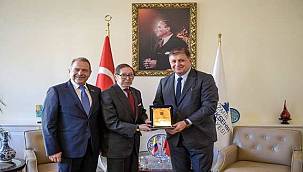 Kolombiya ile İzmir arasında kardeşlik ilişkileri gelişecek