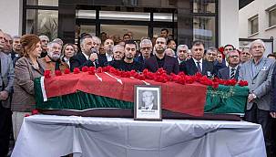 Selçuk Ayhan son yolculuğuna uğurlandı