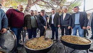 Gönüller bir oldu, lokmalar paylaşıldı