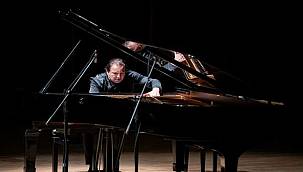 Fazıl Say'dan "50. yılda" muhteşem İzmir prömiyeri