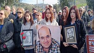 Uğur Mumcu katledilişinin 32'nci yıl dönümünde Foça'da anıldı