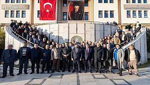 Başkan Tugay Ödemiş'teki yoğun programını tamamladı: "Çalışacağız şehrimizi kalkındıracağız"