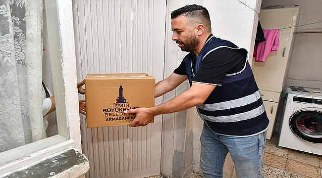 İzmir'de ihtiyaç sahipleri ve emekliler unutulmadı