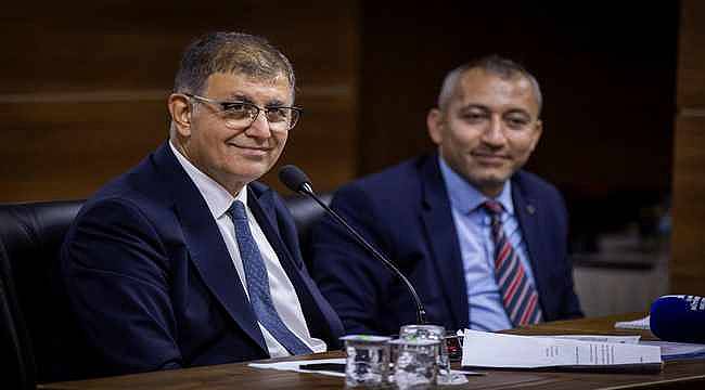 Başkan Tugay'dan su tasarrufu için mesaj: "İhtiyaçtan fazla tüketimi ucuz yapmayacağız" 
