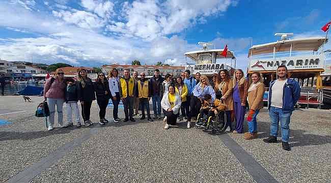 Foça'da Otizm Farkındalığı İçin Özel Etkinlik Düzenlendi
