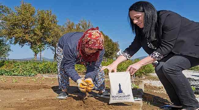 Toprak analizi ile hem çiftçi hem de toprak korunuyor