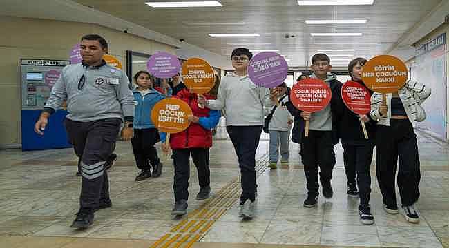 İzmir'de çocukların sesi var