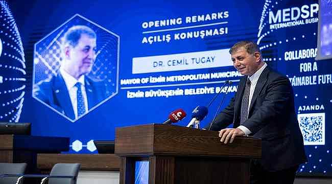 Başkan Tugay: "Kamuda dönüşüm olmadan başarı mümkün değil"