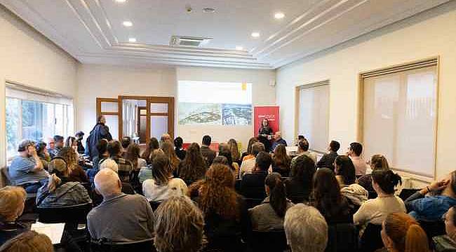 İzmir'in dünü bugünü yarını konuşuldu